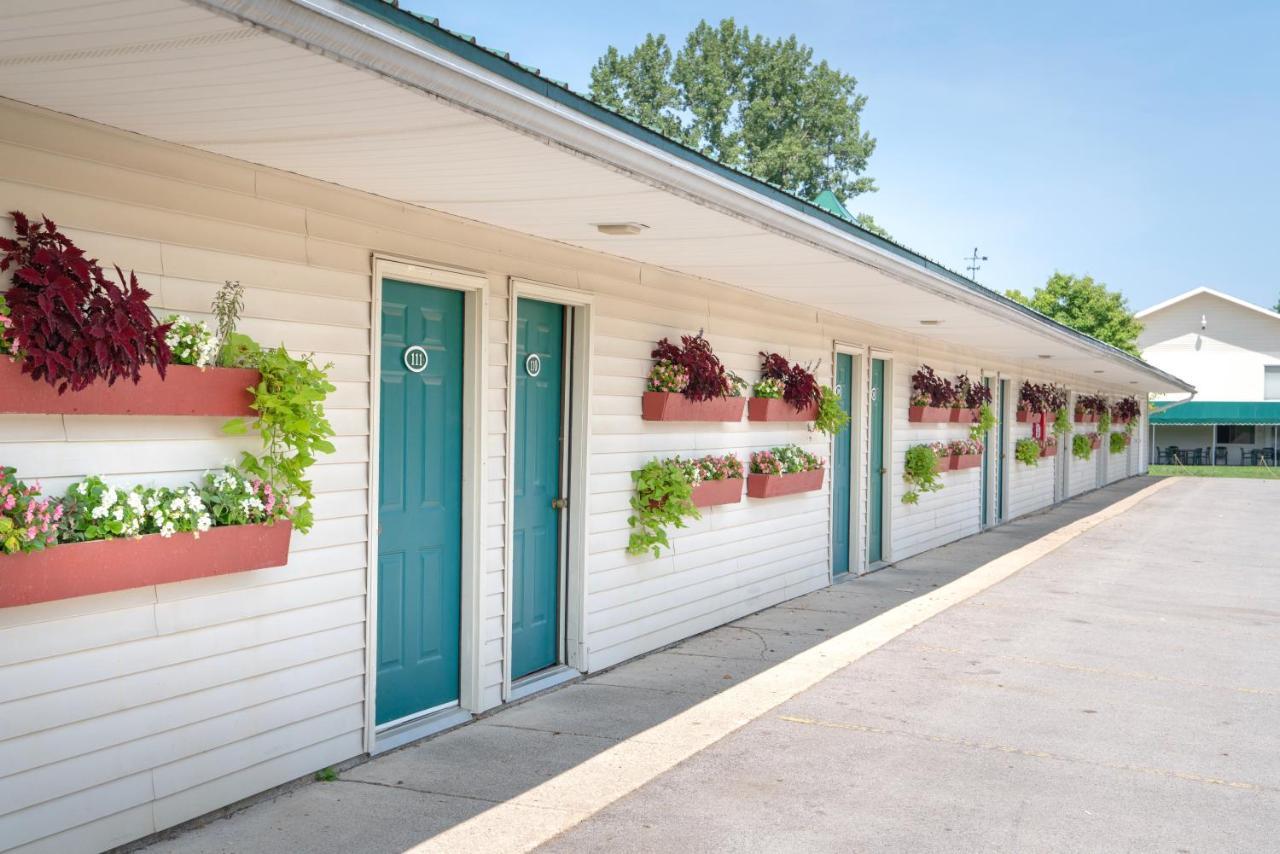 Byrncliff Golf Resort Varysburg Exterior photo